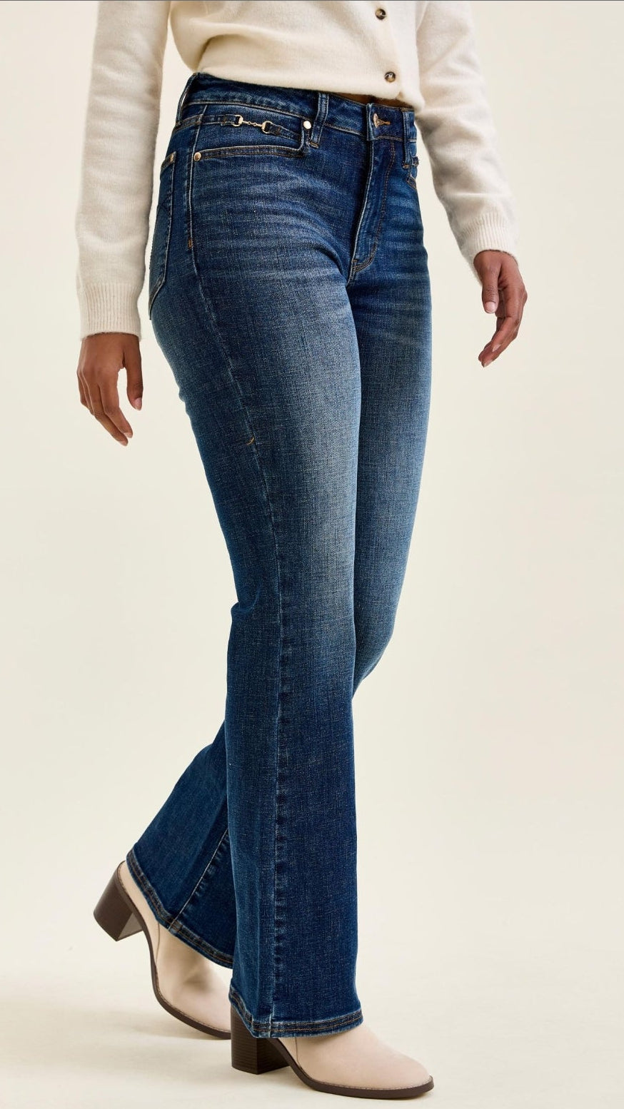 MR | Bootcut | Harness Trim