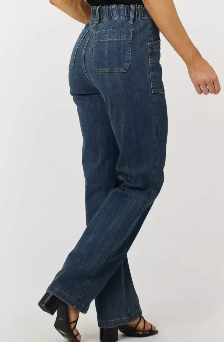 High Waist | Straight | Vintage Elastic Waist Jeans