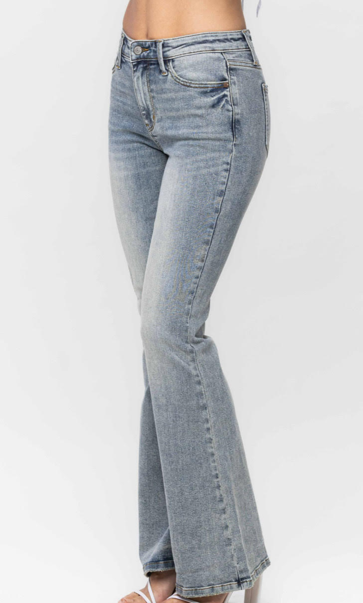 Mid-Rise | Flare | Knoxville Pin Tack Jeans