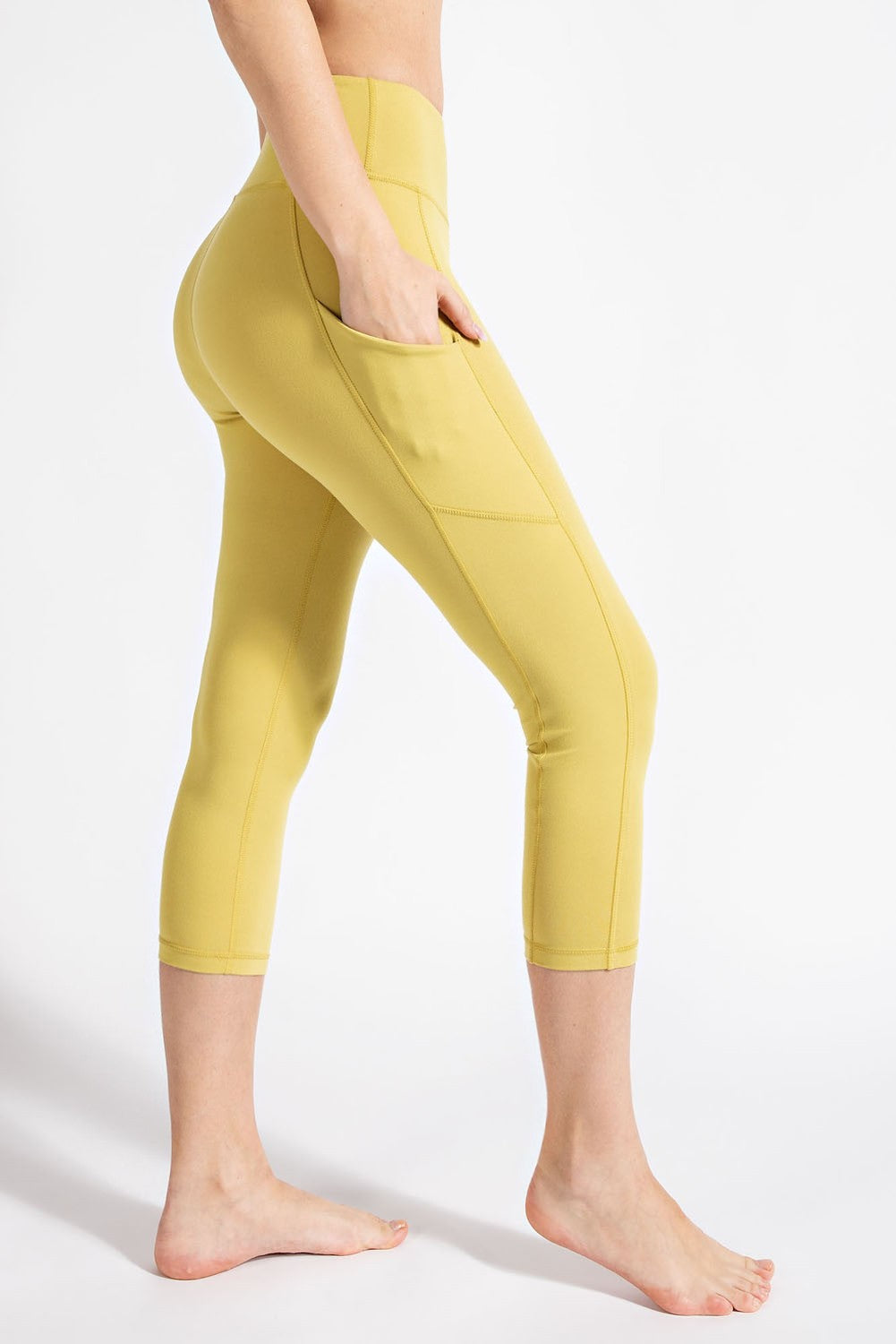 Butter Capri Pocket Leggings | Yellow Pear