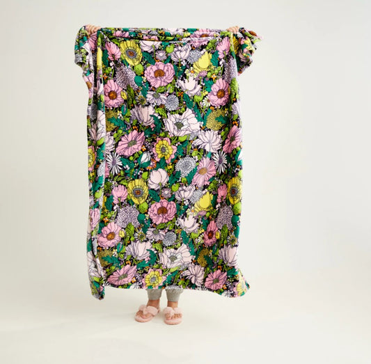 Plush Throw Blanket | Bloom Boom